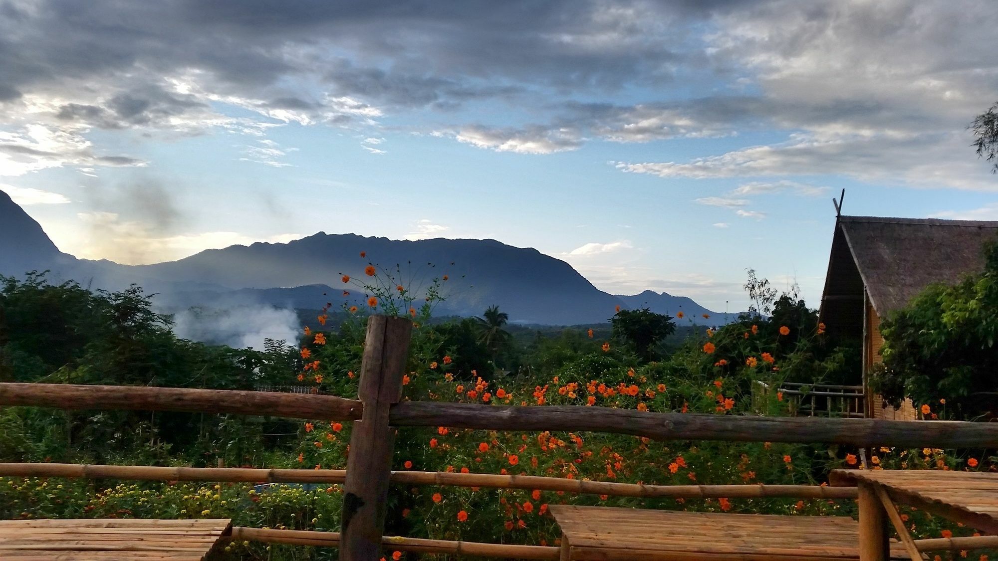 Baan Aingdoi Homestay, Чианг Дао Екстериор снимка