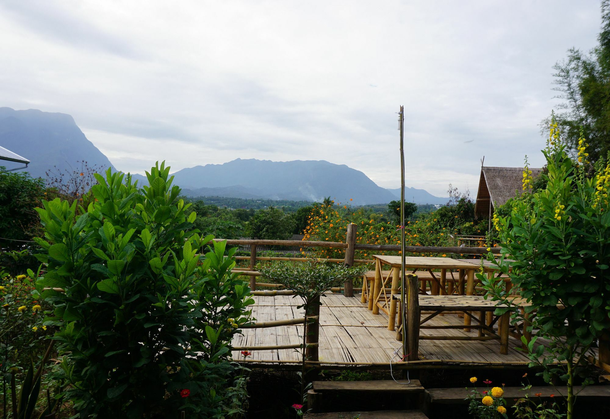 Baan Aingdoi Homestay, Чианг Дао Екстериор снимка