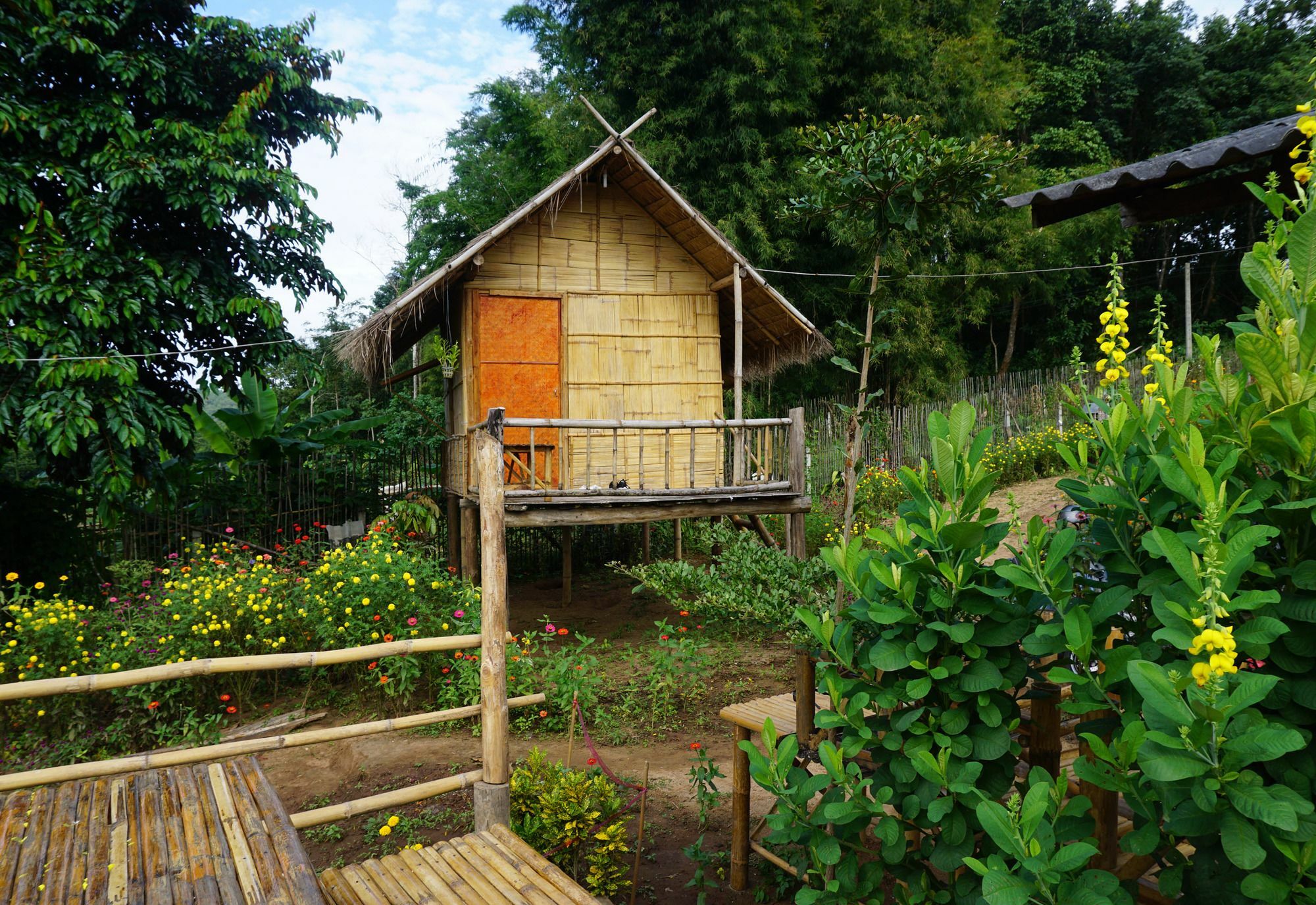 Baan Aingdoi Homestay, Чианг Дао Екстериор снимка