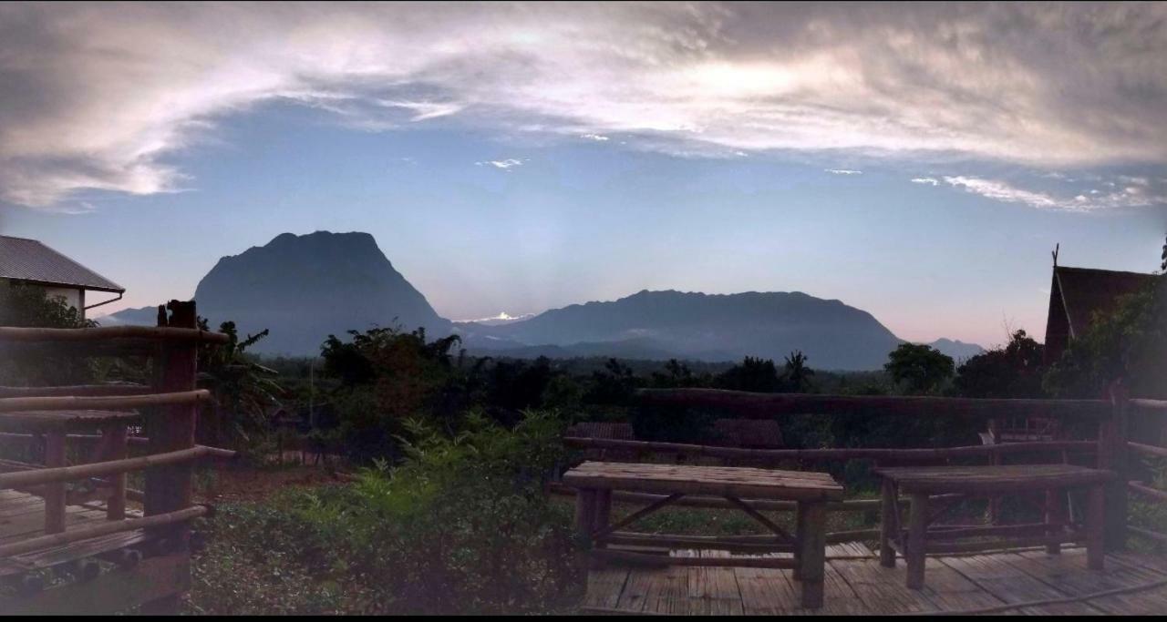 Baan Aingdoi Homestay, Чианг Дао Екстериор снимка