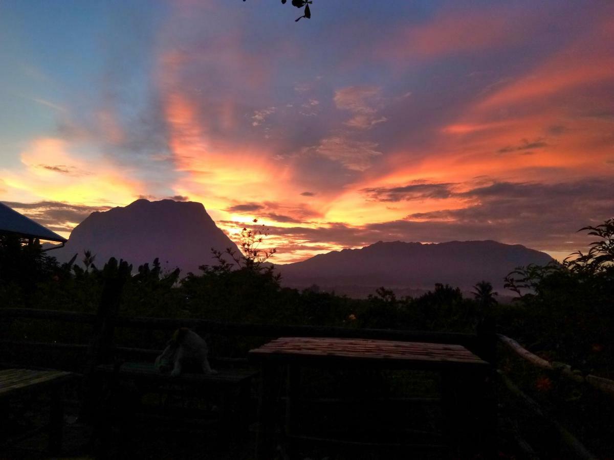 Baan Aingdoi Homestay, Чианг Дао Екстериор снимка