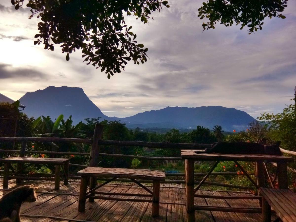 Baan Aingdoi Homestay, Чианг Дао Екстериор снимка